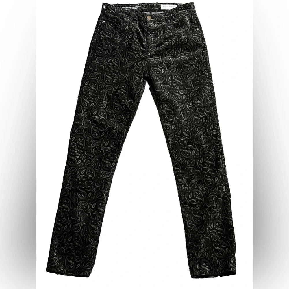 🏵AG Anthropologie Paisley Print Black Velvet The High Rise Stevie Ankle Jean 29 - Picture 1 of 5